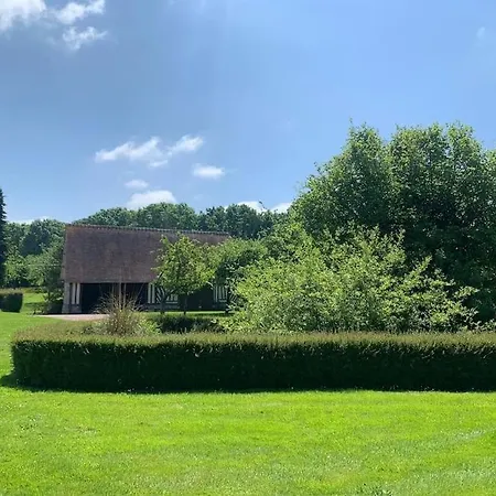 Propriete Normande 15' Honfleur, 25' Deauville - La Pottiniere * Conteville (Eure)